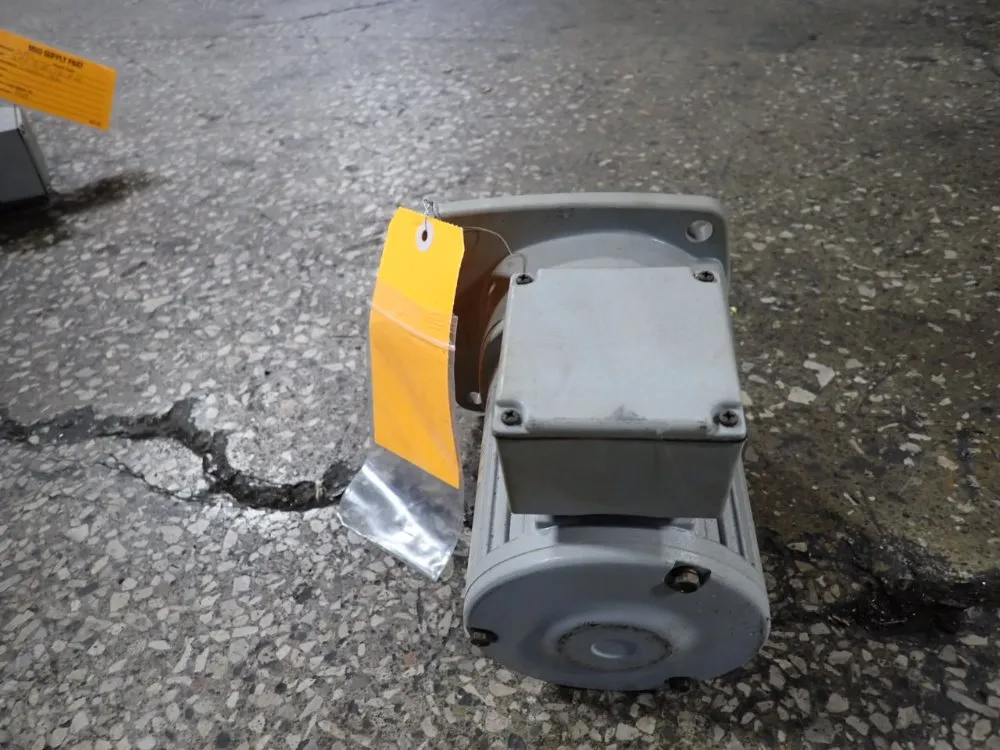 Nissei Corp 0.1 Kw Gear Drive - G3fm-18-10-t010axbg3-n316