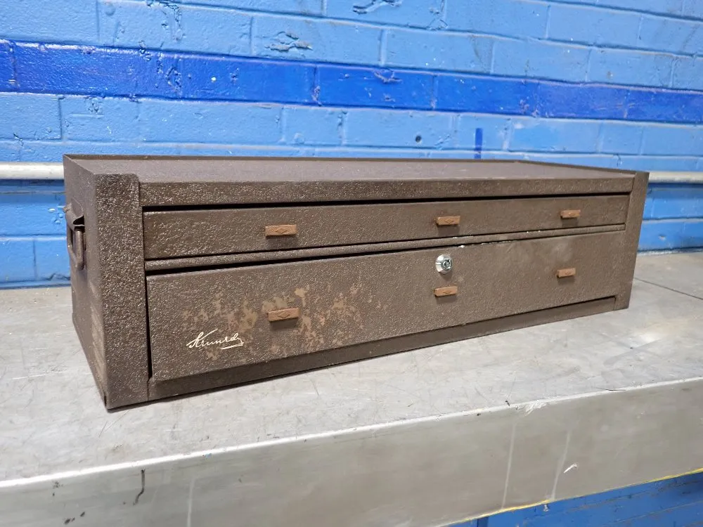 TOOL BOX