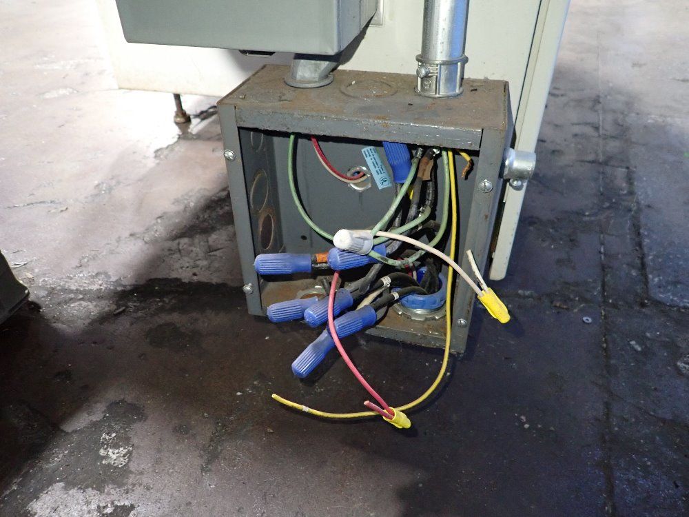 Nordson Seal Coating Machine - Select Coat System