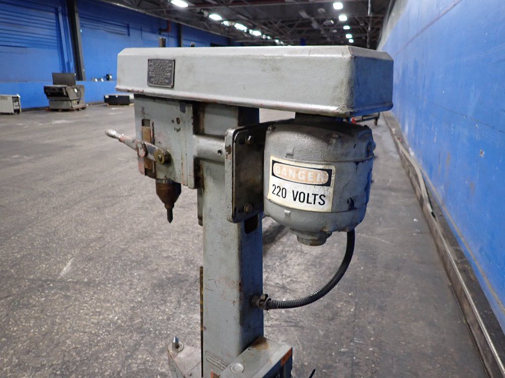 Excello  Center Lapper
