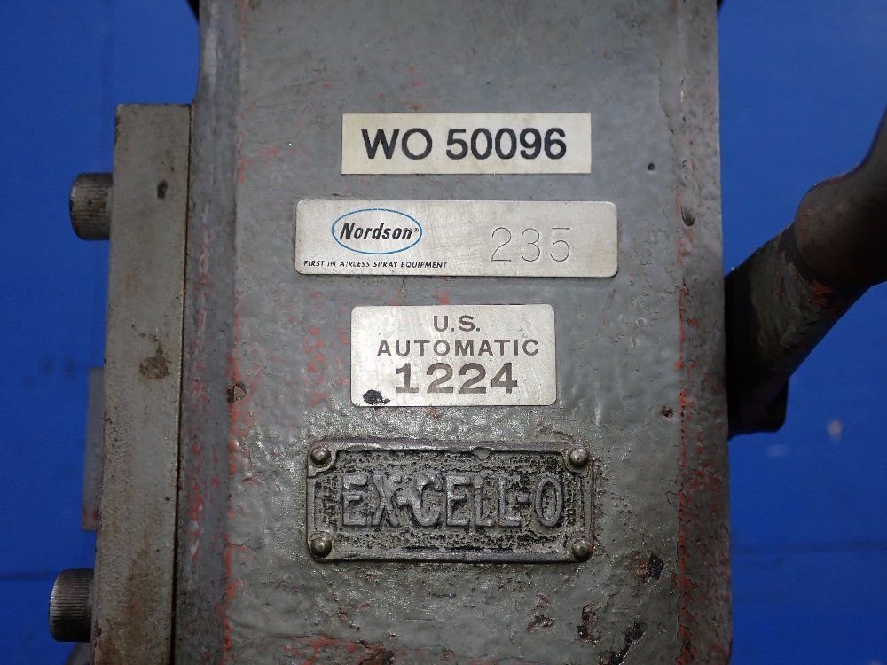 Excello  Center Lapper