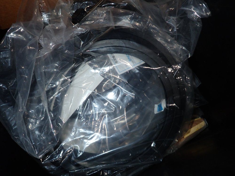 O-rings/seals/hardware