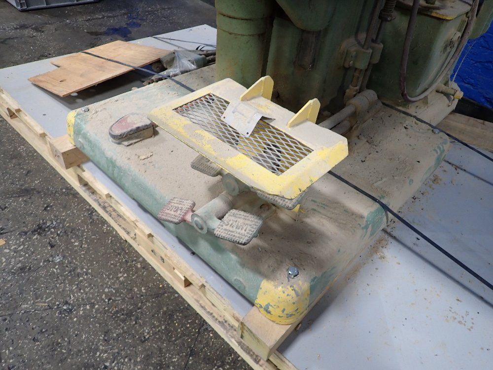 Root Production Machinery Root Production Machinery C311 Multispindle Vertical Boring Machine