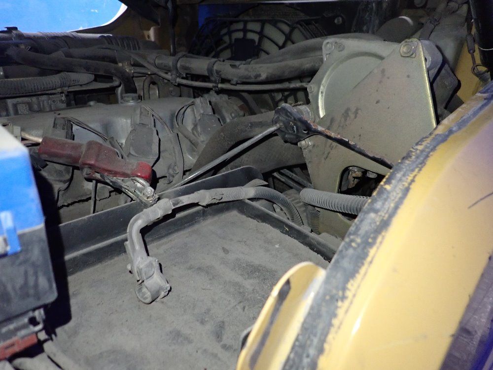 Caterpillar 4750 Lbs Propane Forklift - C5000