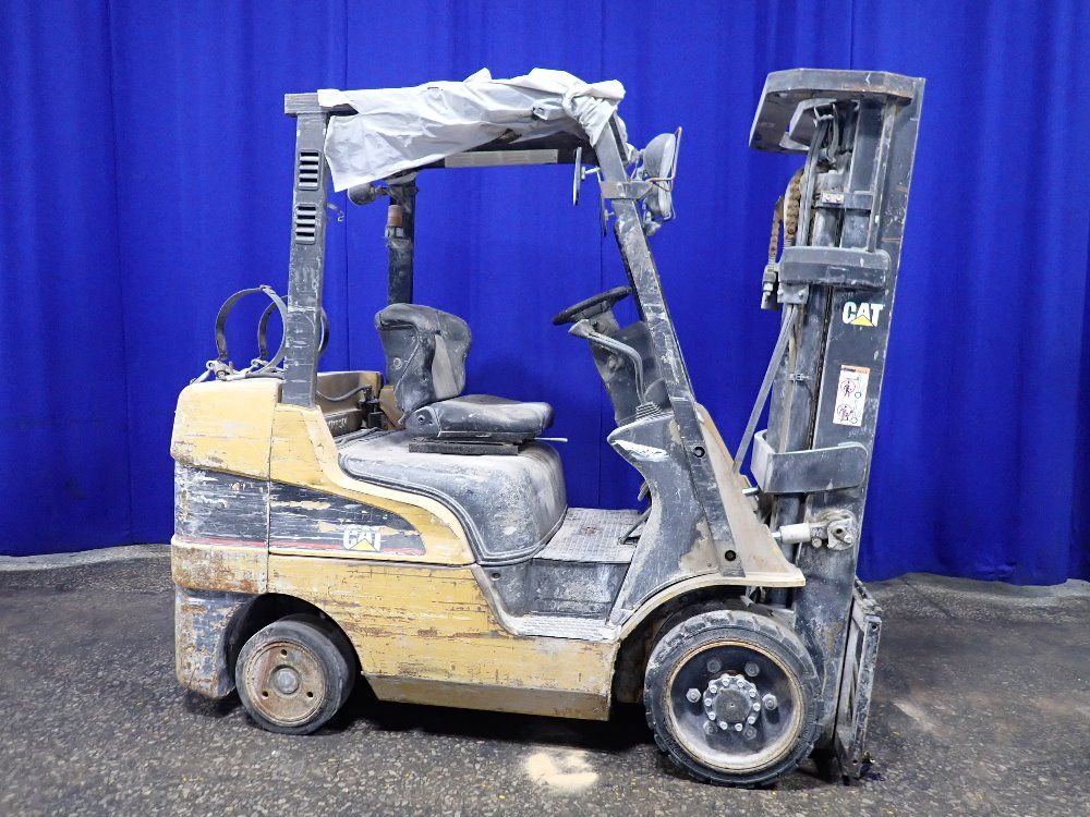 Caterpillar Propane Forklift - C6000