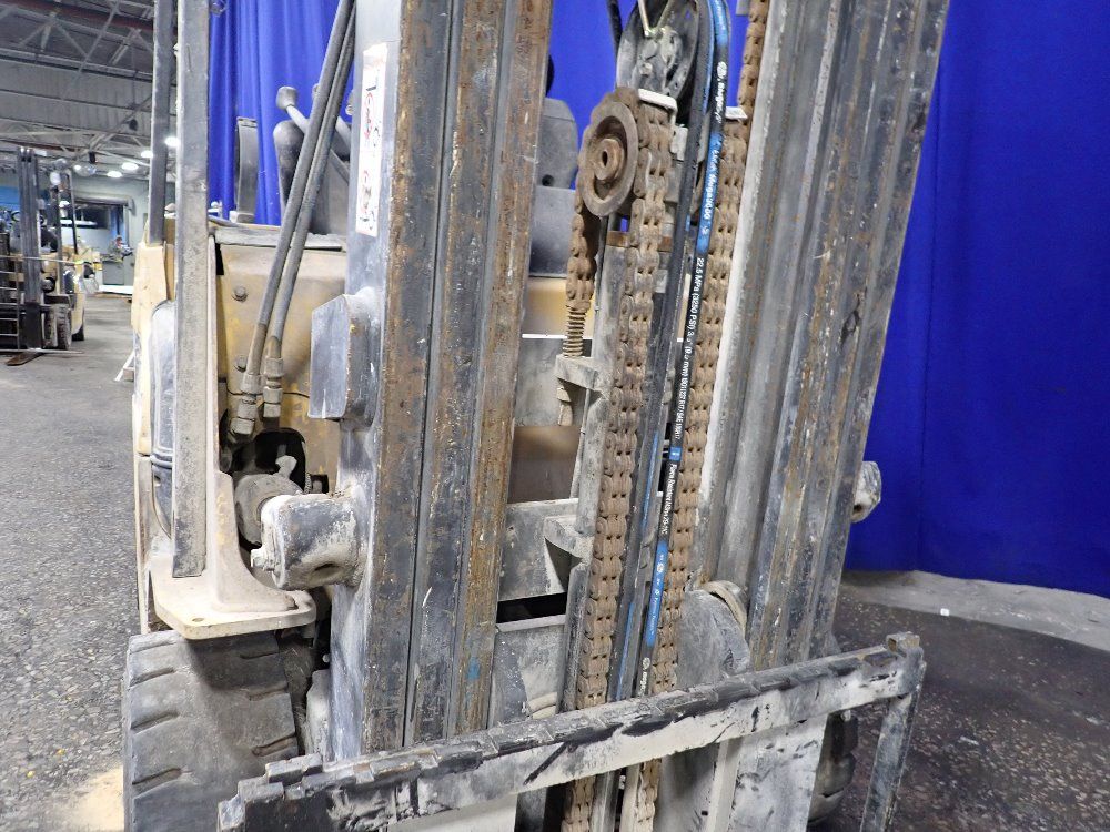 Caterpillar Propane Forklift - C6000