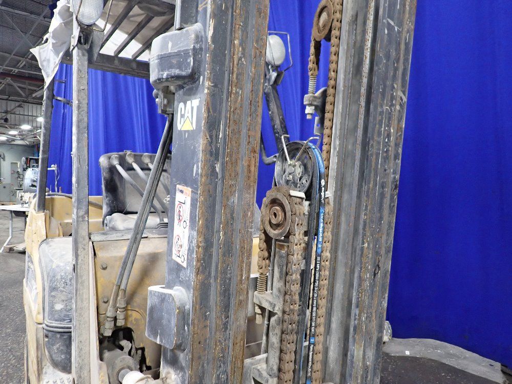 Caterpillar Propane Forklift - C6000