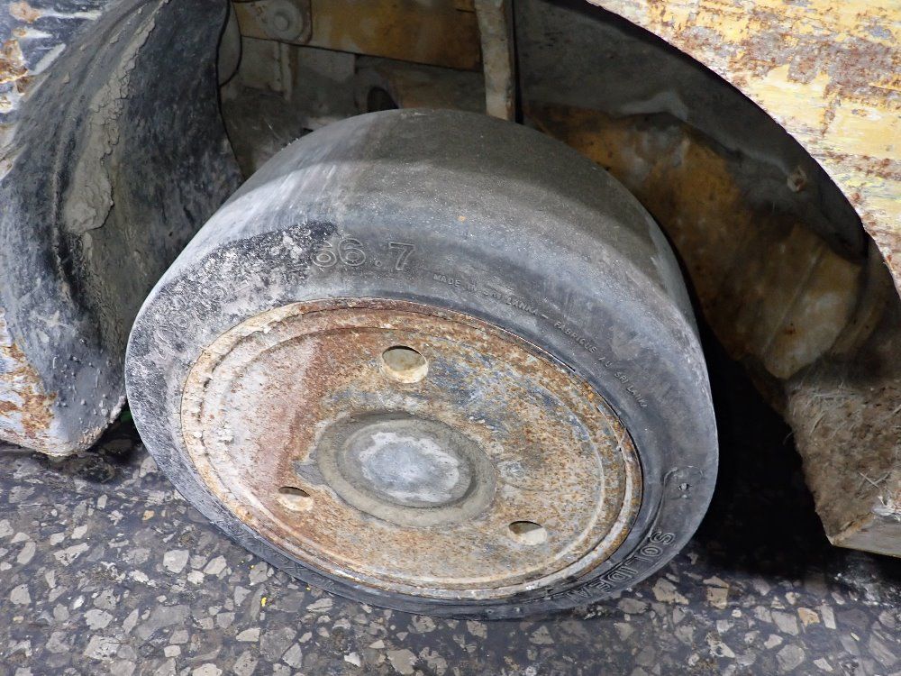 Caterpillar Propane Forklift - C6000