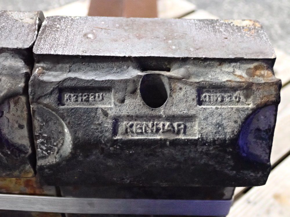  Forklift Forks