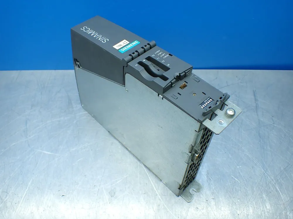 Siemens Sinamics Control Unit. - 6sl3040-0ma00-0aa1
