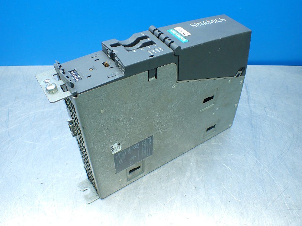 Siemens Sinamics Control Unit. - 6sl3040-0ma00-0aa1