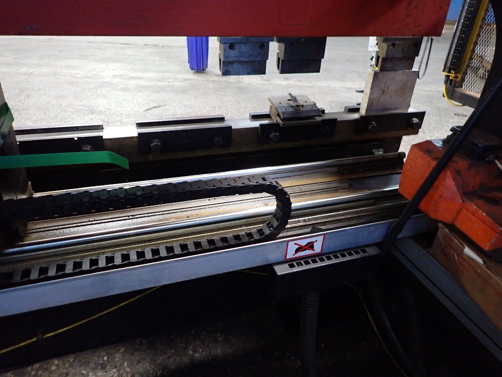 Amada 1000 Kn X 122" 1997 Amada Hfb1003 Press Brake - Hfb1003