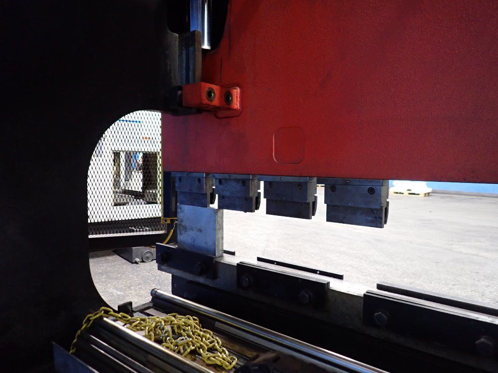 Amada 1000 Kn X 122" 1997 Amada Hfb1003 Press Brake - Hfb1003