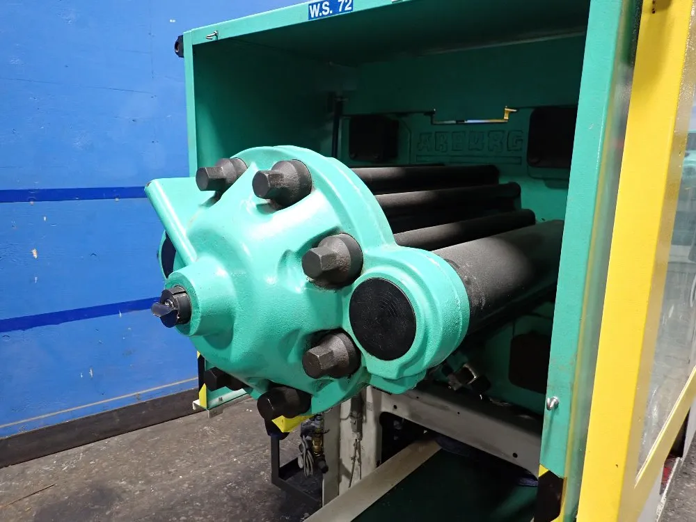 Arburg 1000 Kn Injection Molder - 420c 1000 290