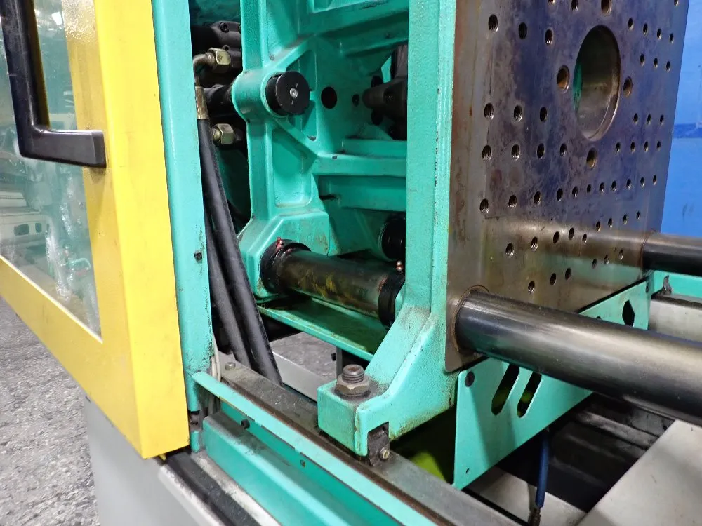 Arburg 1000 Kn Injection Molder - 420c 1000 290