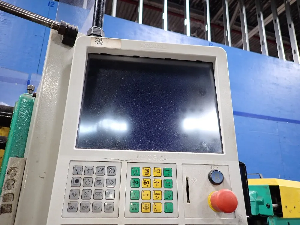 Arburg 1000 Kn Injection Molder - 420c 1000 290