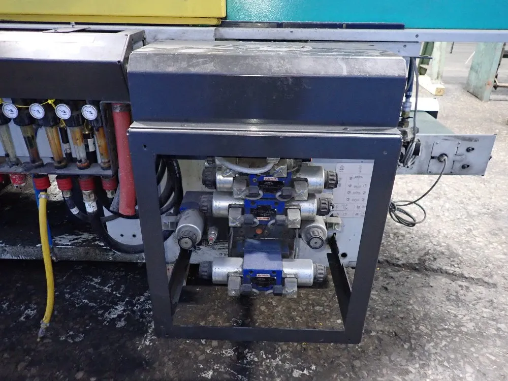 Arburg 1000 Kn Injection Molder - 420c 1000 290