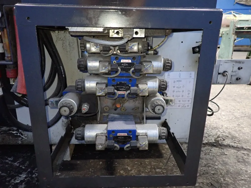 Arburg 1000 Kn Injection Molder - 420c 1000 290