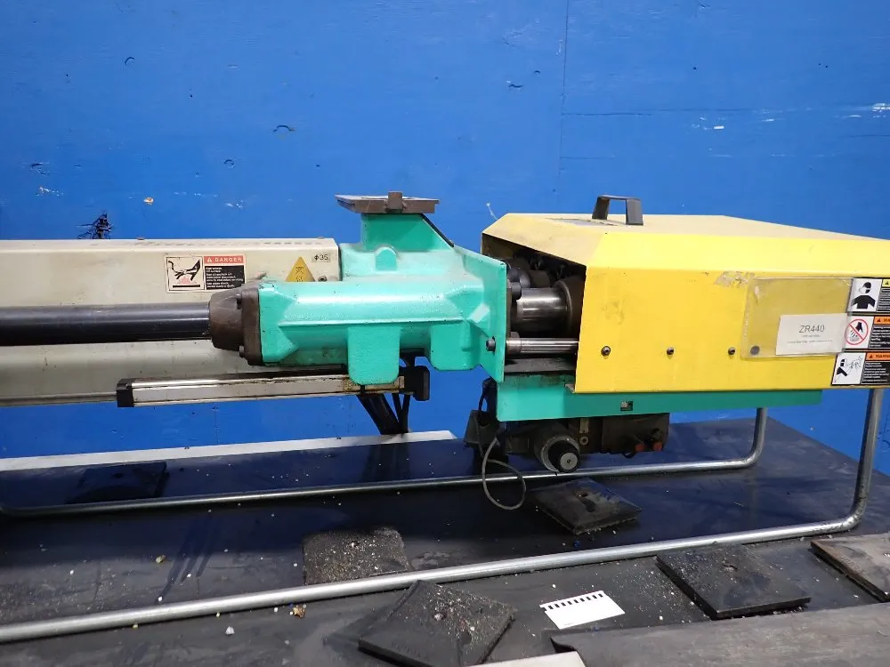 Arburg 1000 Kn Injection Molder - 420c 1000 290