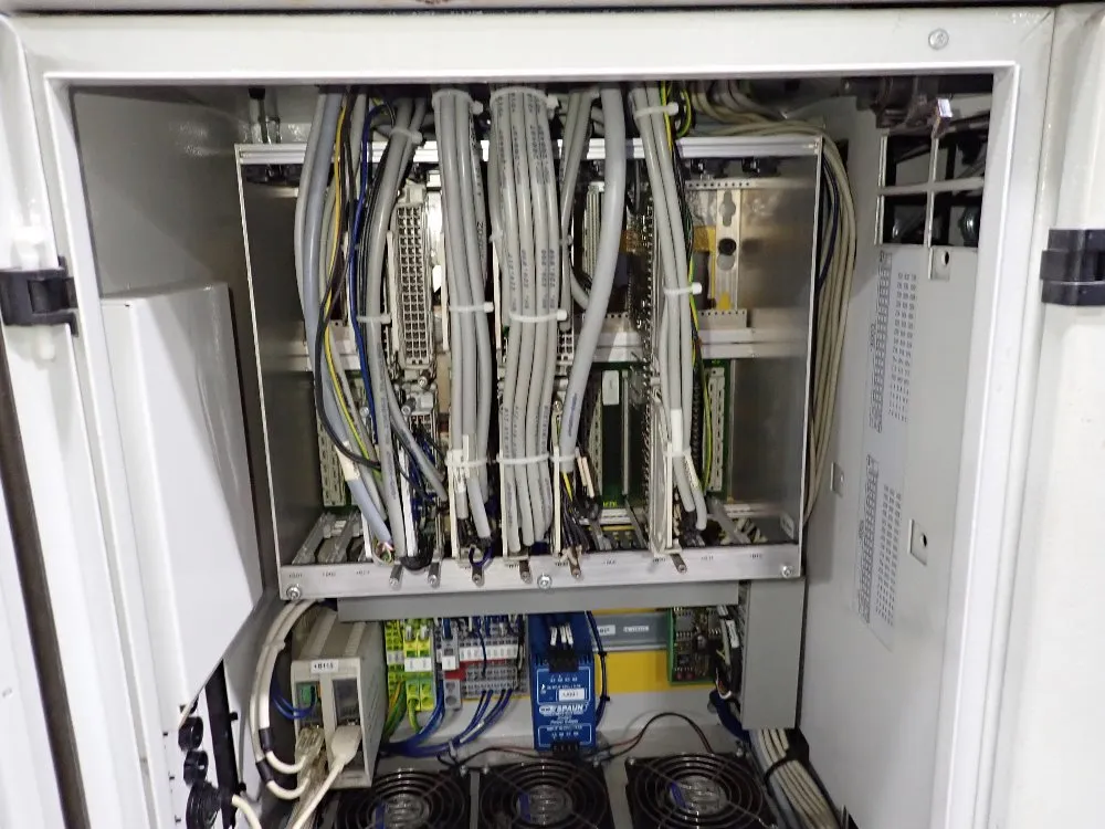 Arburg 1000 Kn Injection Molder - 420c 1000 290