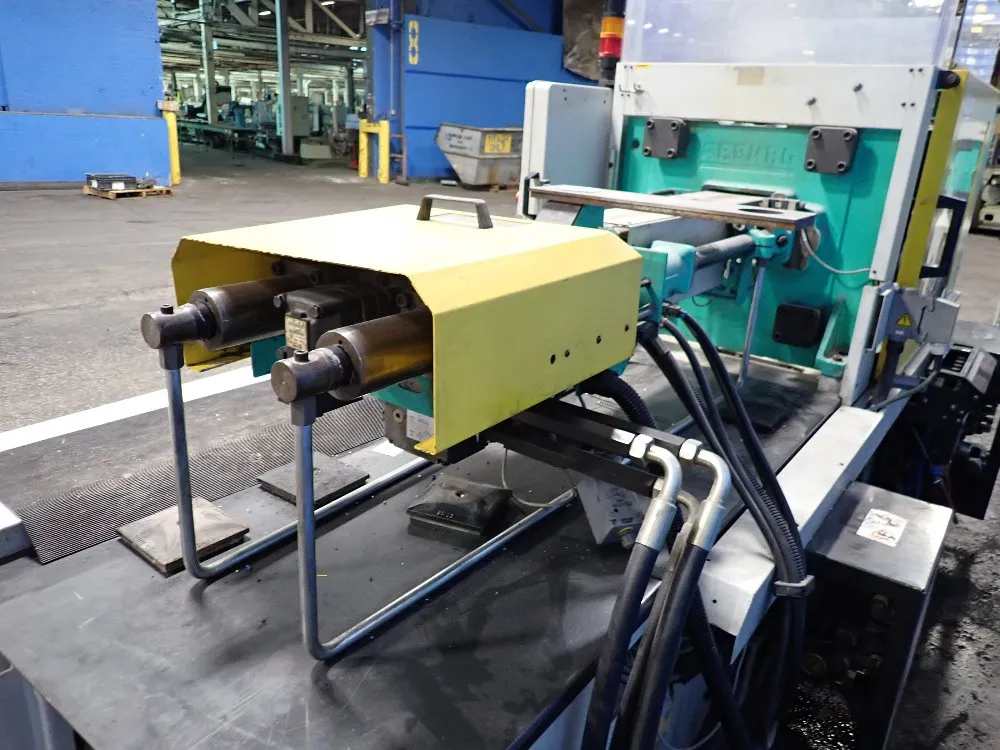 Arburg 1000 Kn Injection Molder - 420c 1000 290