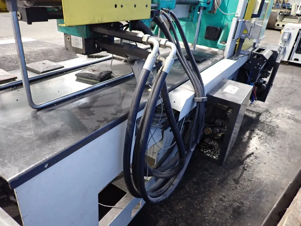 Arburg 1000 Kn Injection Molder - 420c 1000 290