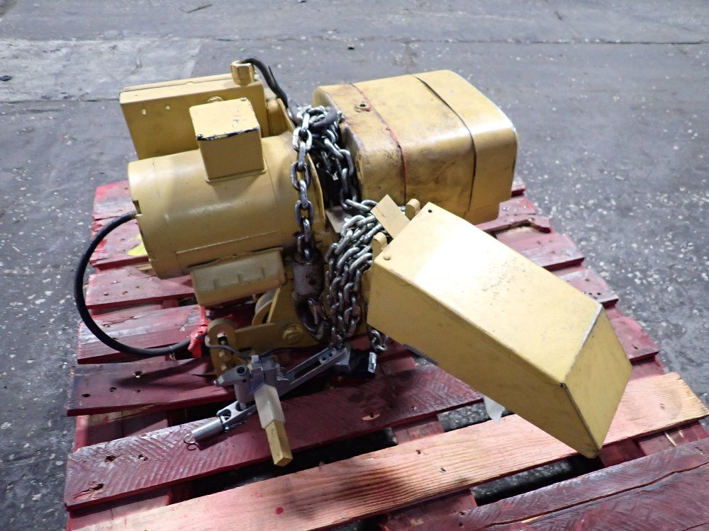 Acco 1/4 Ton Electric Chain Hoist - Wright-way