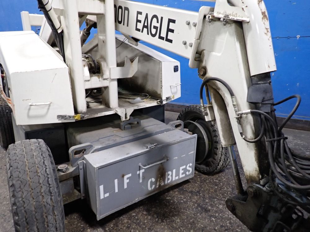 Simon 22' Reach/32' Platform Height 32/21e Boom Lift - 32/21e