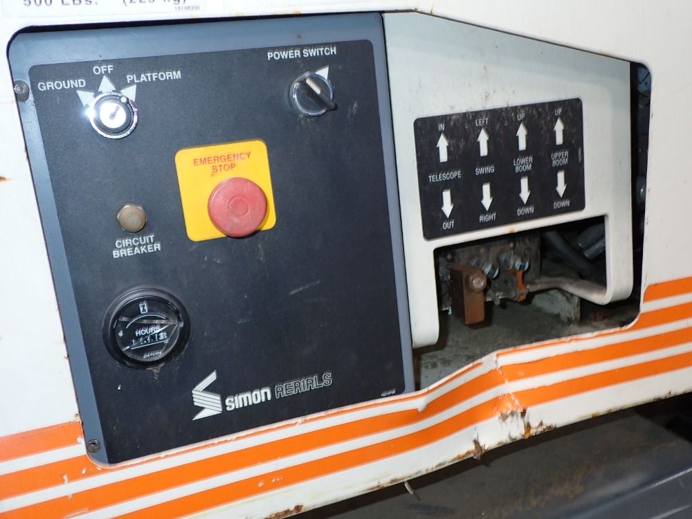 Simon 22' Reach/32' Platform Height 32/21e Boom Lift - 32/21e