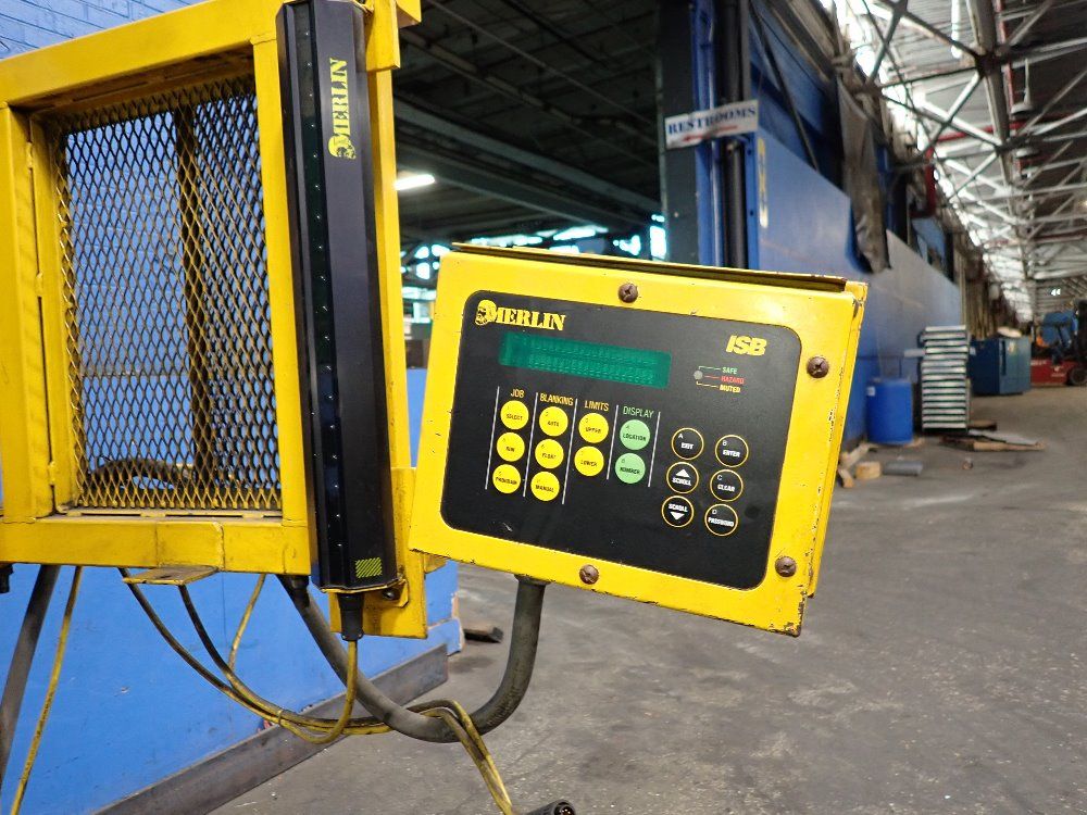 Piranha 35 Ton X 6' 35 Ton Press Brake