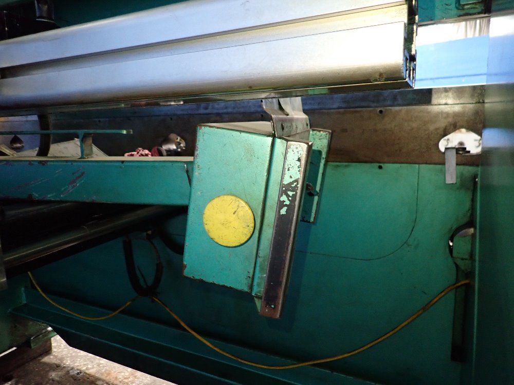 Piranha 35 Ton X 6' 35 Ton Press Brake