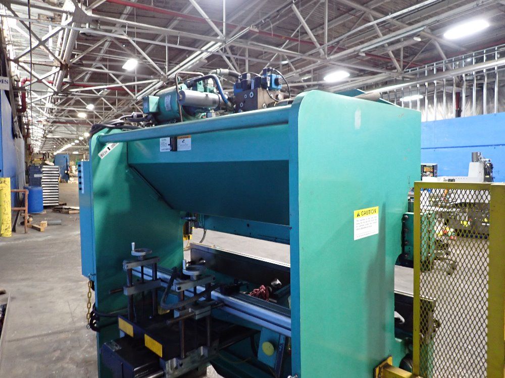 Piranha 35 Ton X 6' 35 Ton Press Brake