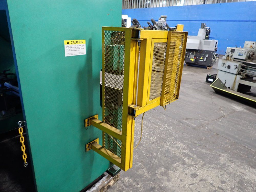 Piranha 35 Ton X 6' 35 Ton Press Brake