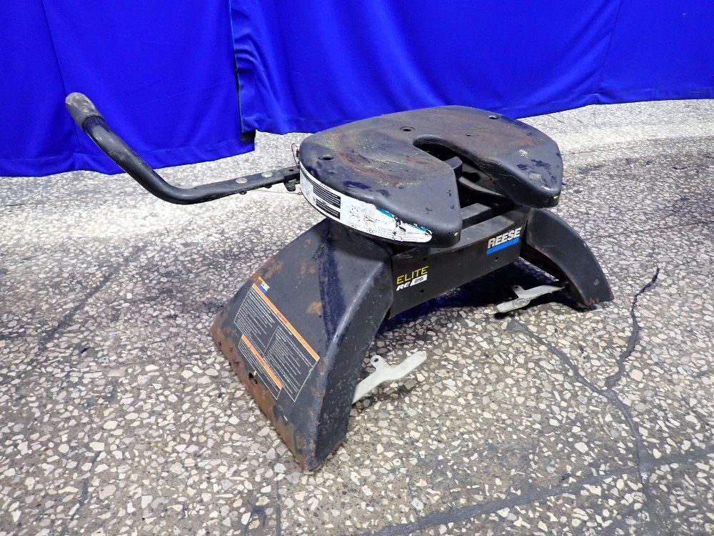 Reese 5th Wheel Hitch