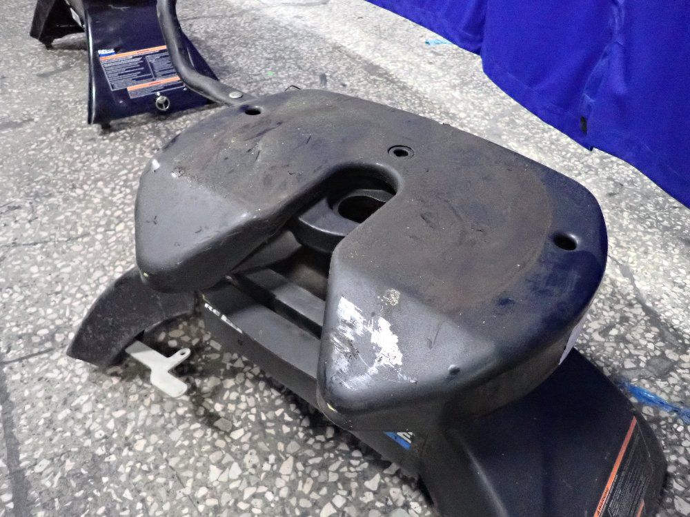 Reese 5th Wheel Hitch