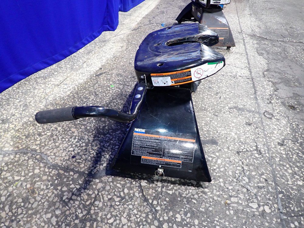 Reese 5th Wheel Hitch