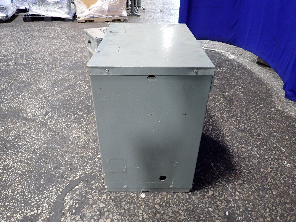 General Electric 100 Kva Transformer - 9t23a1415