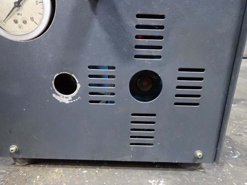 Elenix Pressure Gage