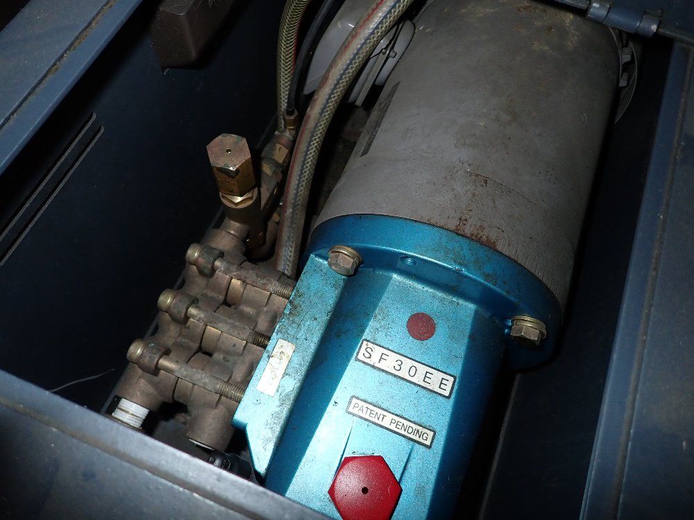 Elenix Pressure Gage