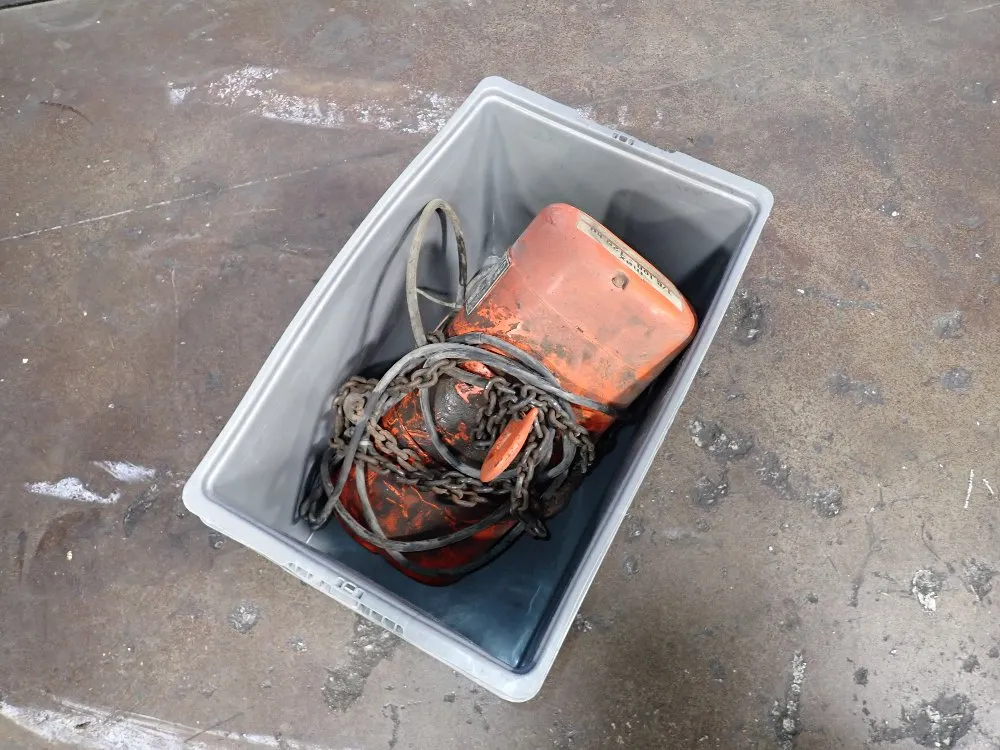 ELECTRIC CHAIN HOIST
