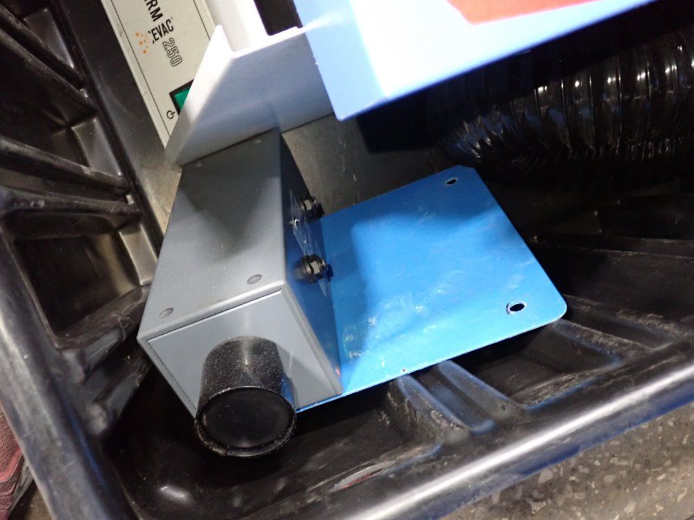 Pac Armevac  Fume Extractor