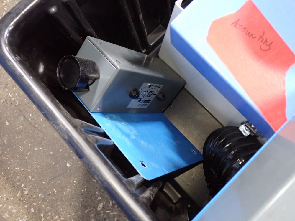 Pac Armevac  Fume Extractor