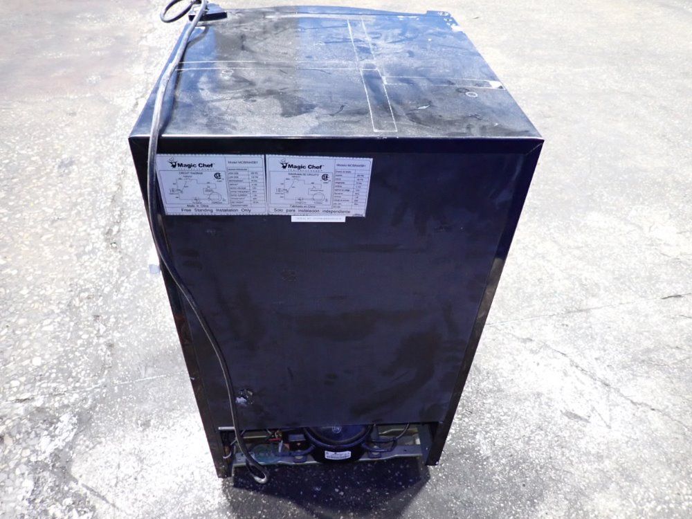 Magic Chef Refrigerator