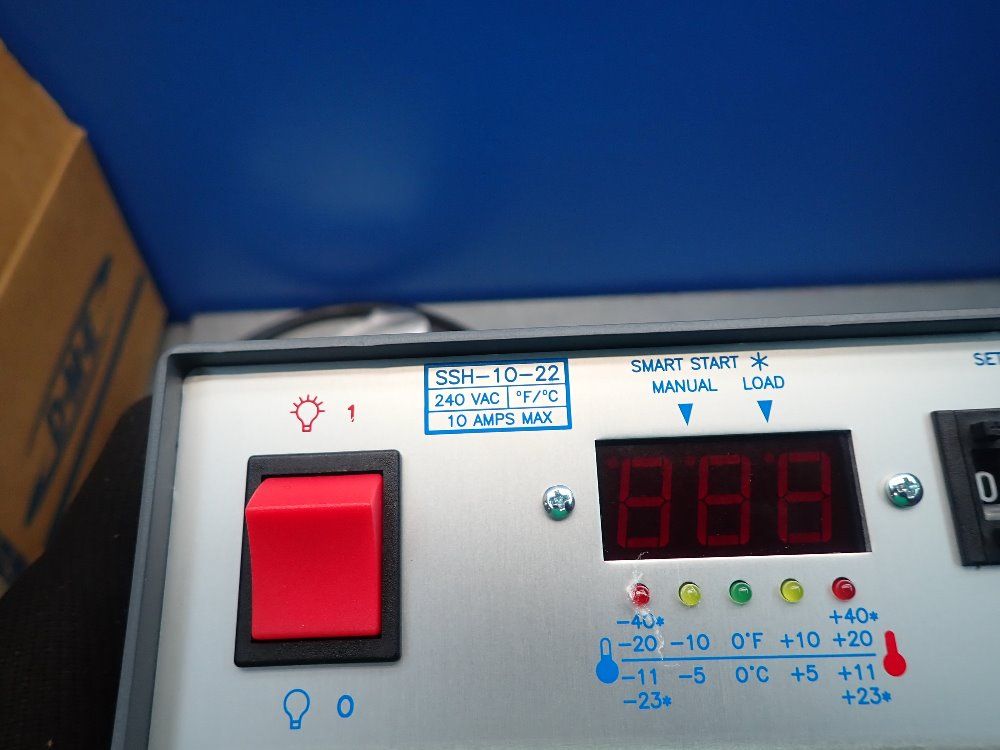 Dme 240 Vac, 10 Amp Temperature Controller. - Ssh-10-22