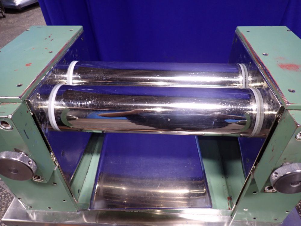 Richards Mfg Co 15" Roll Mill