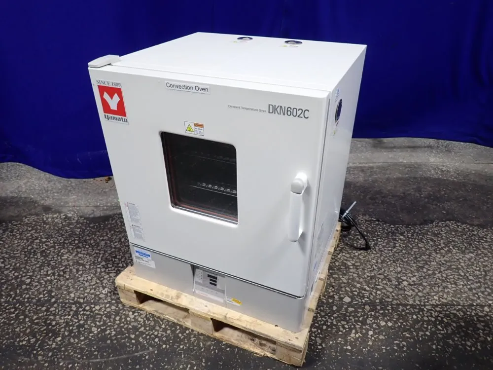 YAMATO DKN602C CONSTANT TEMPERATURE OVEN