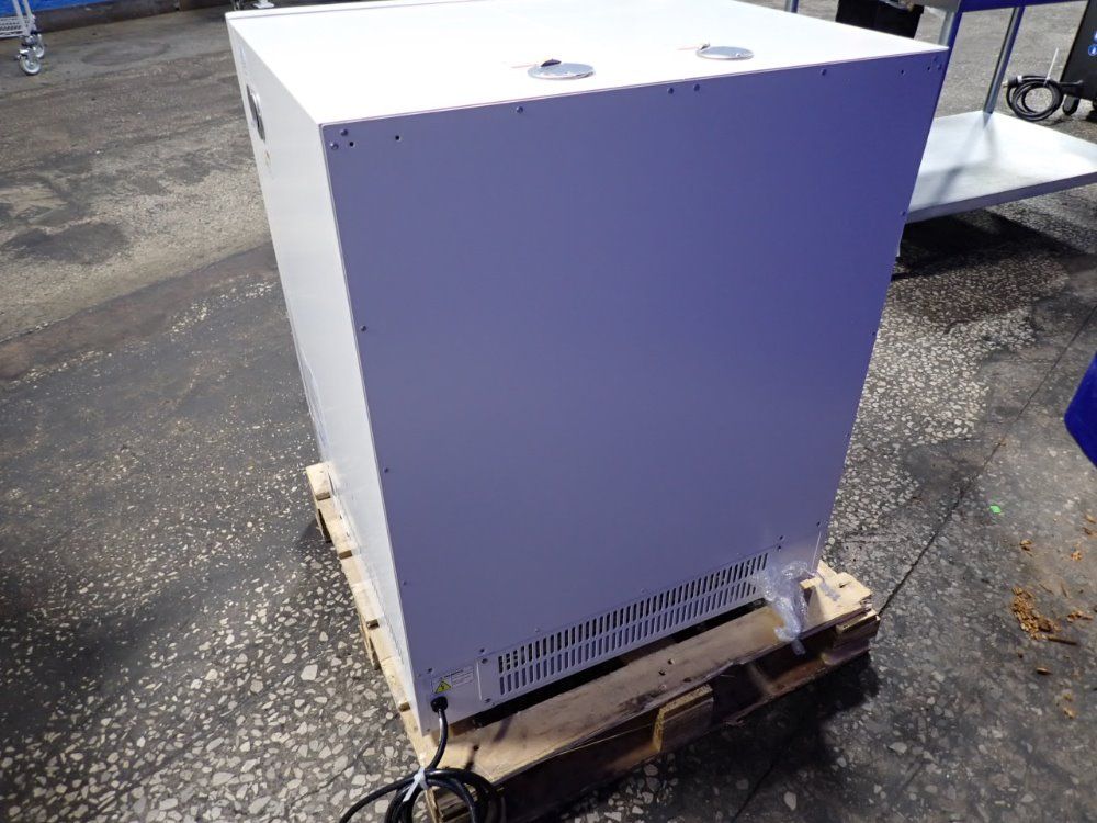 Yamato Yamato Dkn602c Constant Temperature Oven