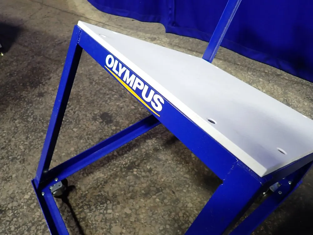 Olympus 22"x22" Cart