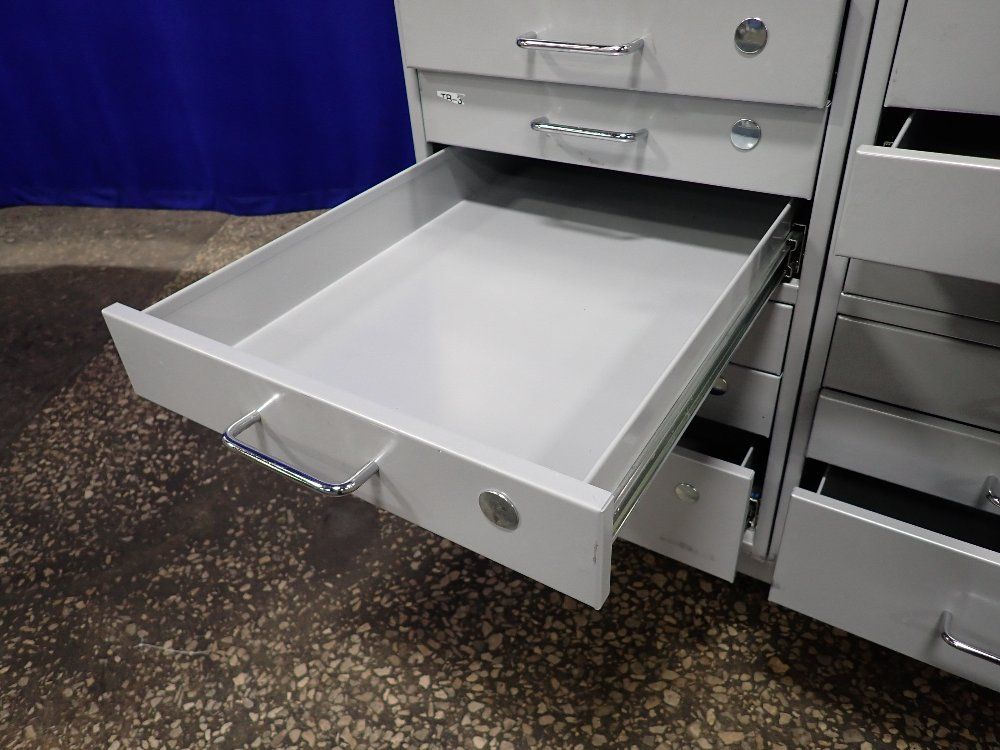 Workplace Storage Cabinet W Enclosure