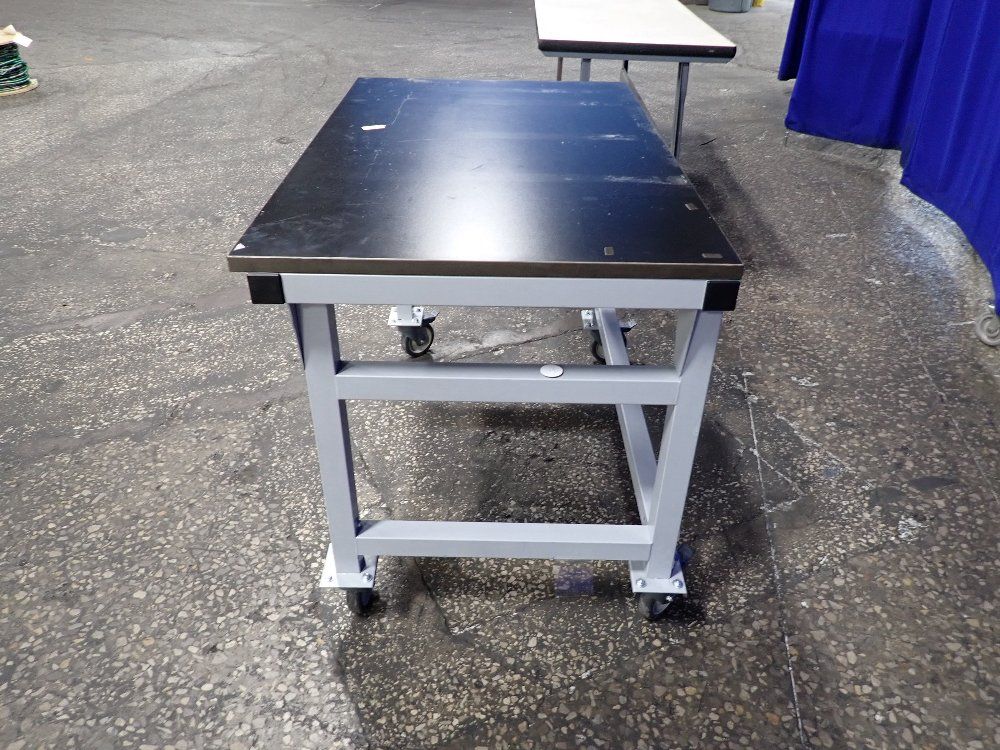 Workplace Mobile Workbench